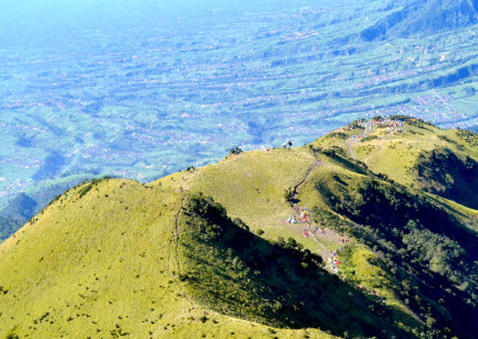 Volcano Adventures by Rail