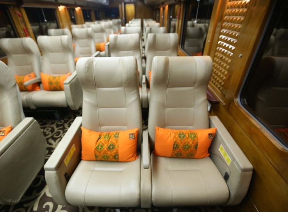 From Cikarang : 2D1N Prambanan and Borobudur with Japanese Speaking Guide